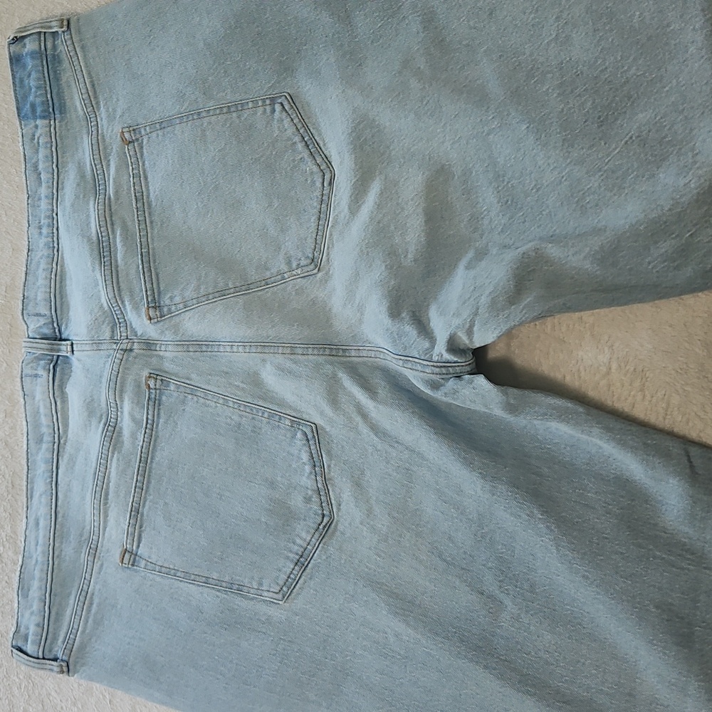 Abercrombie & Fitch Women's 90s Relaxed High Rise Light Blue Jeans:Size- 24S - Picture 6 of 13